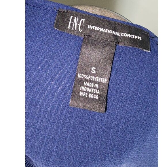 INC International Concepts Blue Floral Pleated Cold Shoulder Blouse Size S - Picture 5 of 5